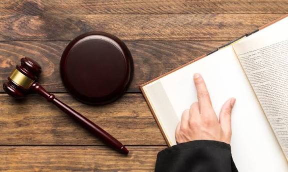 Incumplimiento del régimen de visitas y protección penal del menor: un análisis comparado entre Colombia y España - Artículo de Familia en Sala Jurídica